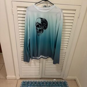 Gradient Skull Graphic Long Sleeve Shirt